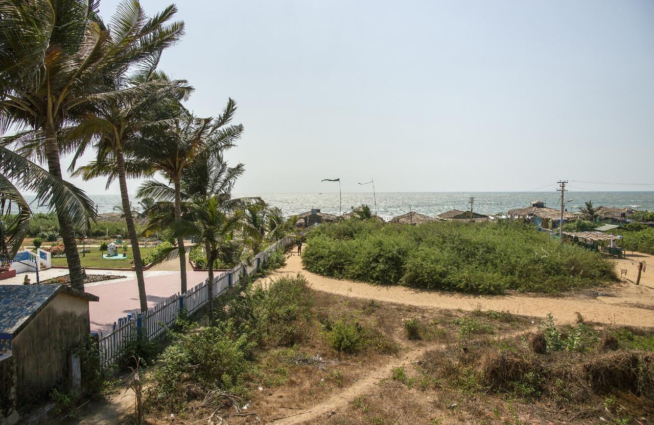 Oceans 7 Inn Calangute Ngoại thất bức ảnh